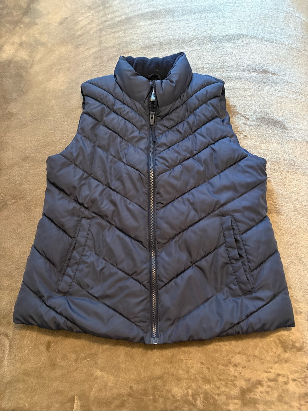 GAP Navy Quilted Sleeveless Puffer Vest